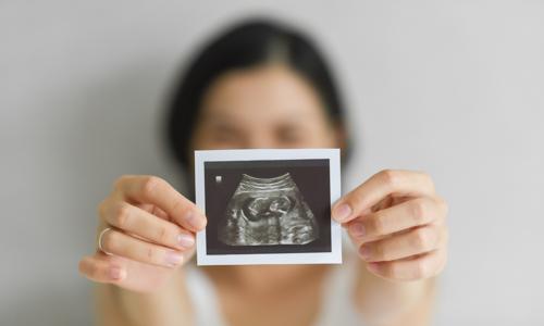 8大懷孕超初期症狀不可忽視！從前兆分泌物到產檢檢查必讀攻略